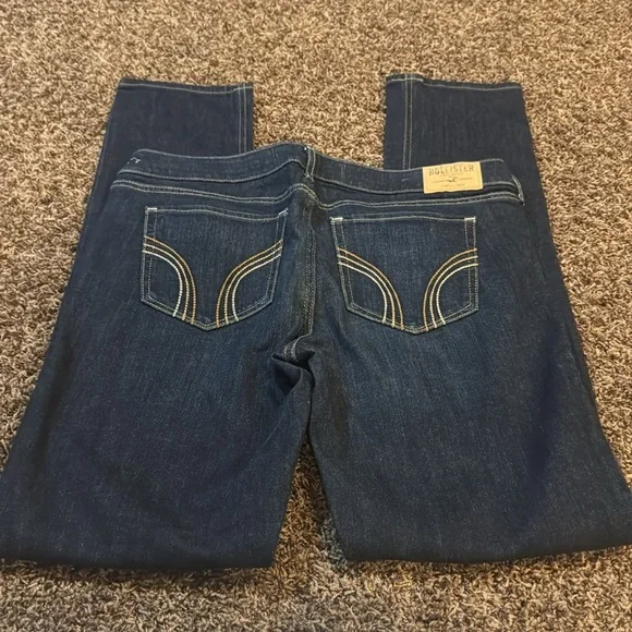 Hollister jeans - Picture 4 of 5